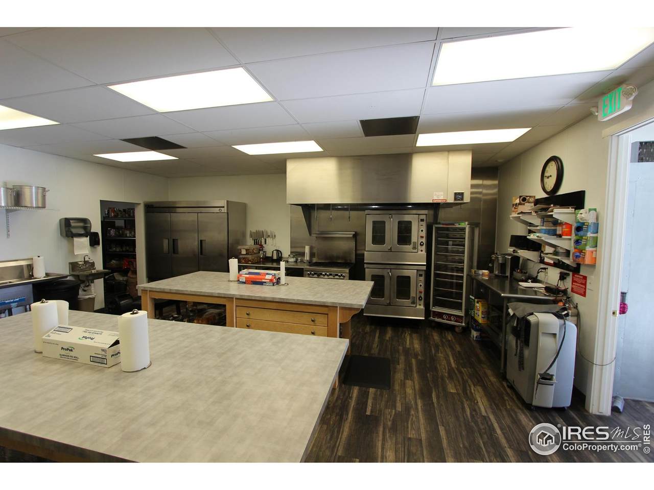 220 12th St - Photo 1