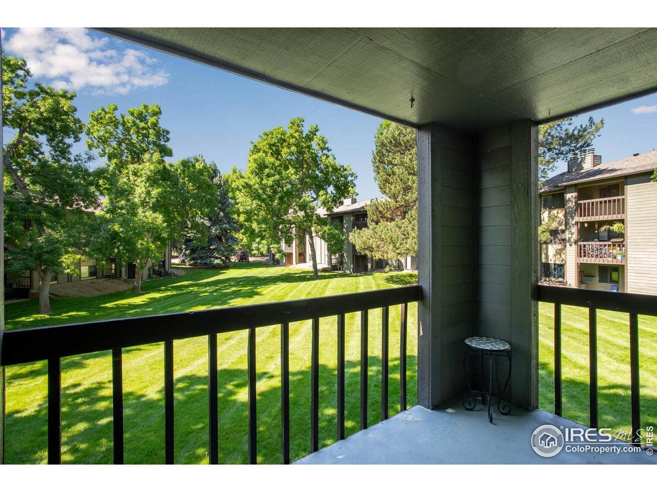 925 Columbia Rd - Photo 1