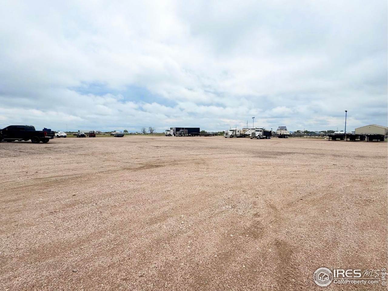 610 Lone Tree Cir - Photo 1