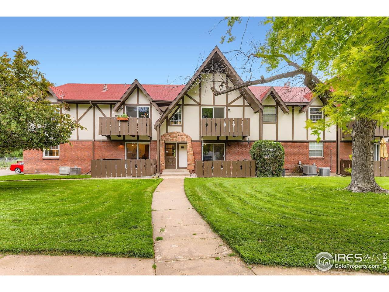 3250 Oneal Cir - Photo 1