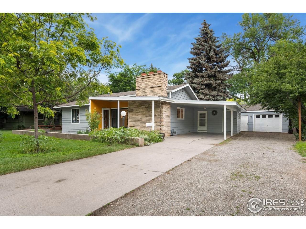 104 Harvard St - Photo 1