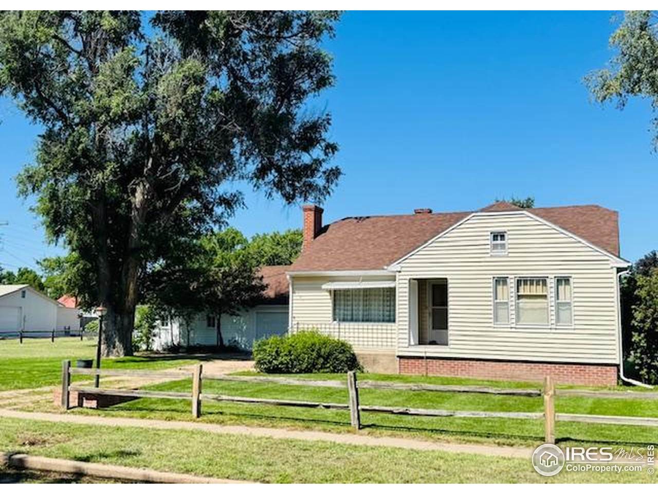 141 Walker Ave - Photo 1