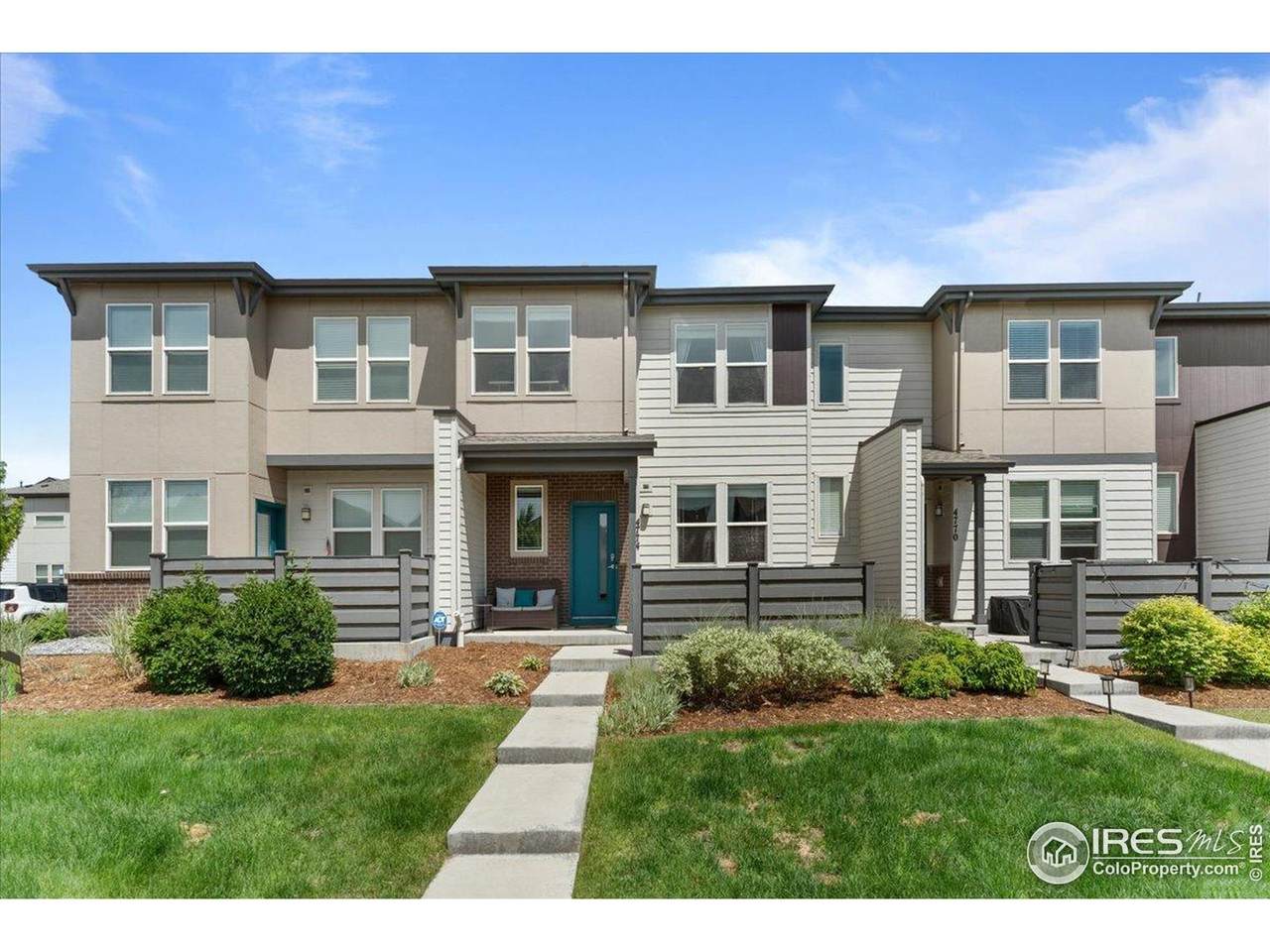 4774 Kittredge St - Photo 1