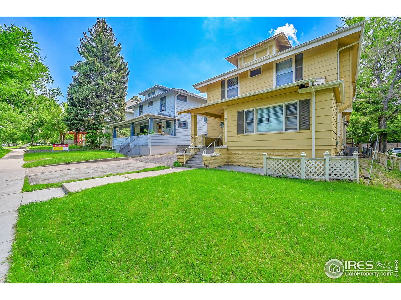 1605 11th Ave - Photo 1