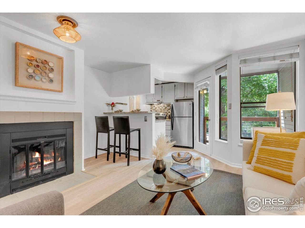 910 Portland Pl - Photo 1