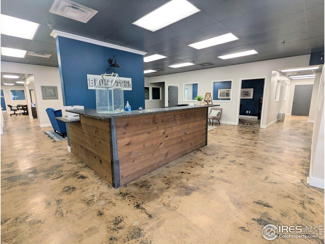 950 37th Ave Ct - Photo 1