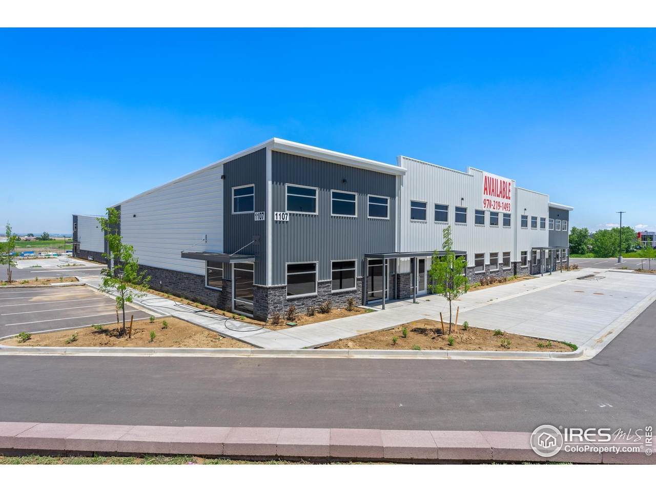 1107 Gate Dr - Photo 1