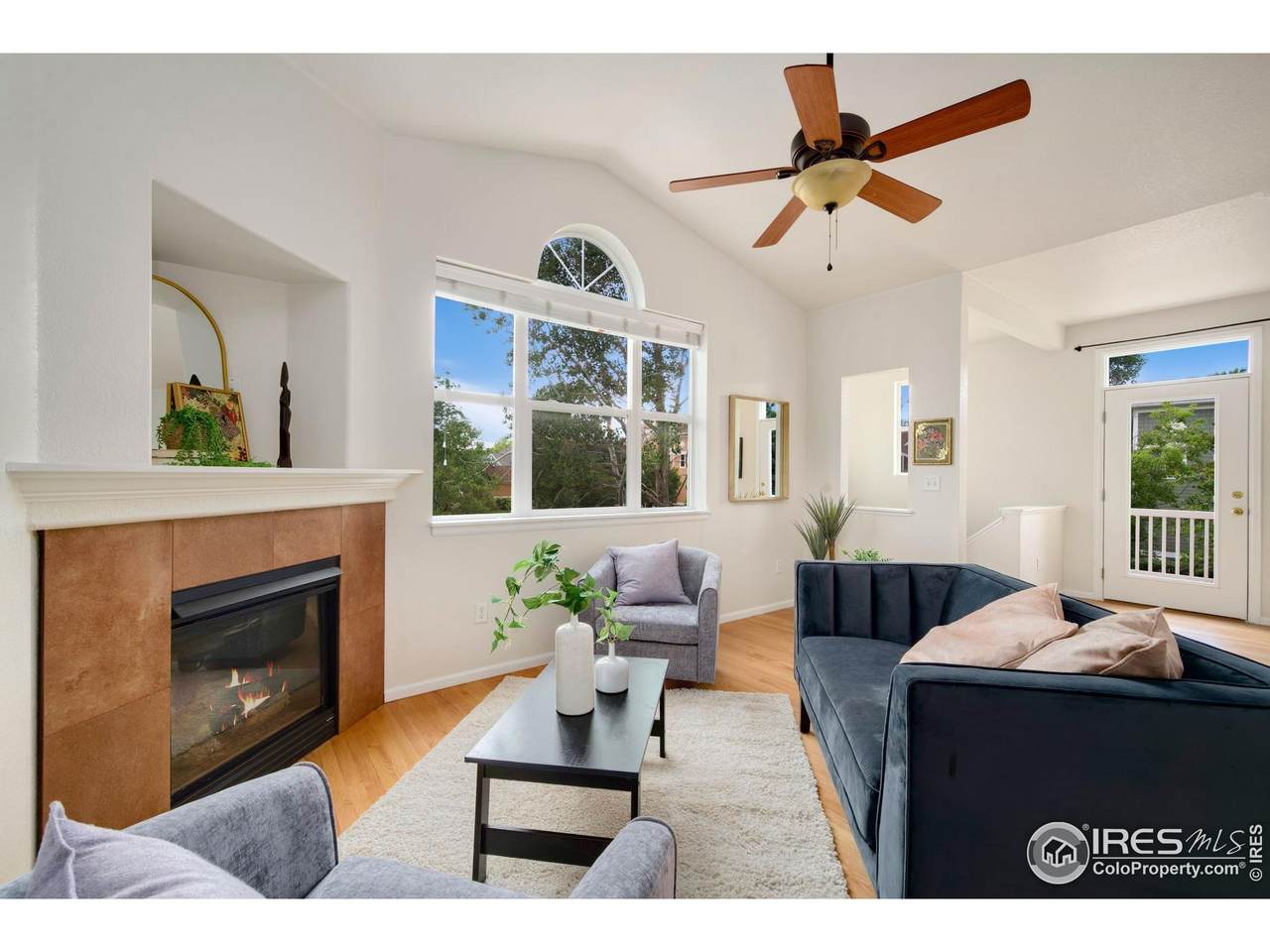 2075 Grays Peak Dr - Photo 1
