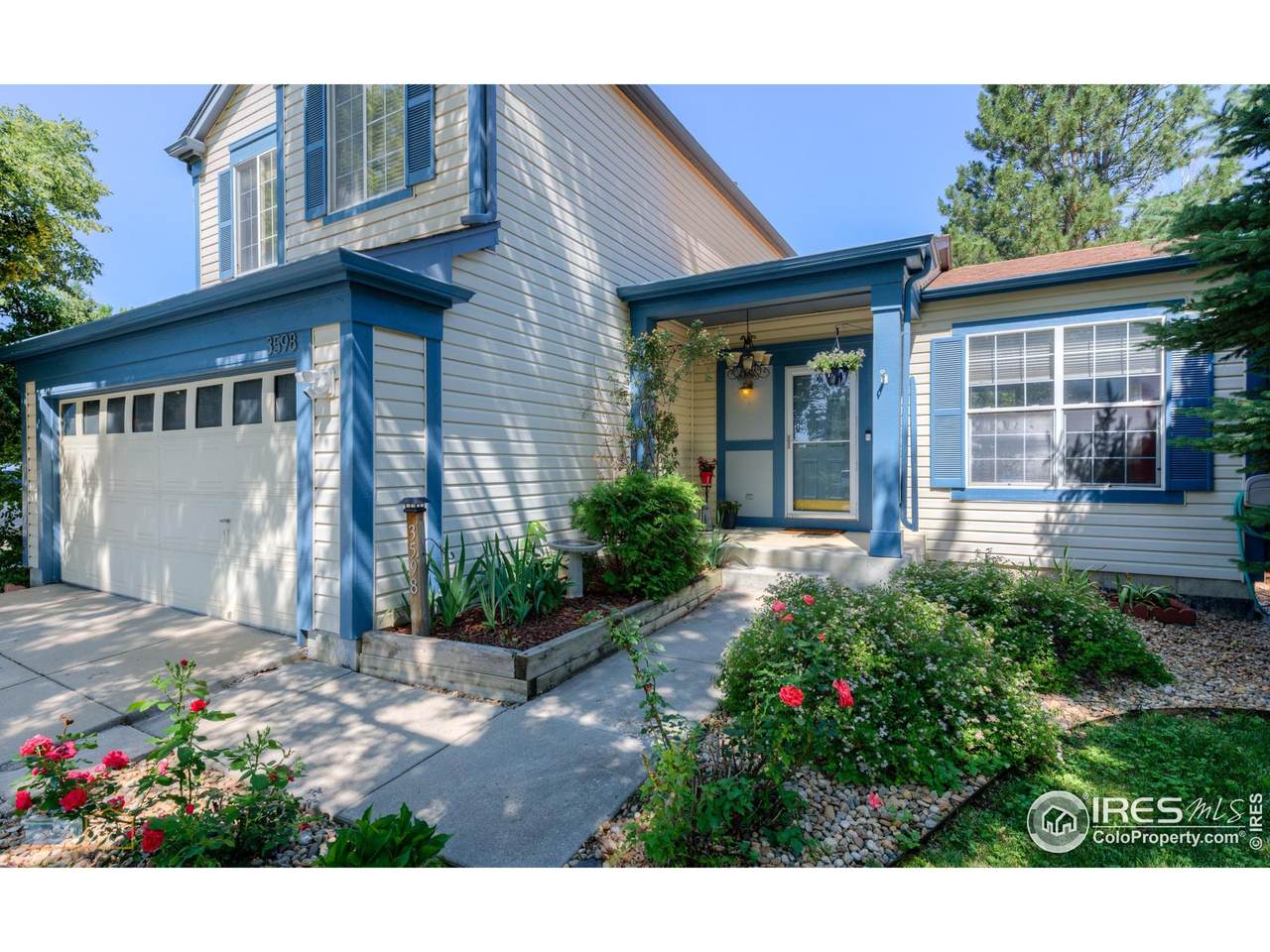 3598 Larkspur Dr - Photo 1