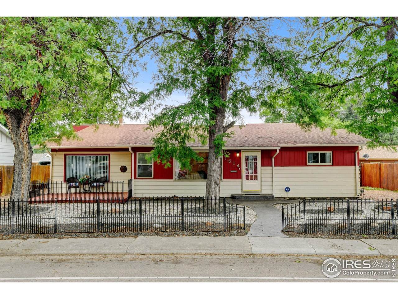 1514 Collyer St - Photo 1
