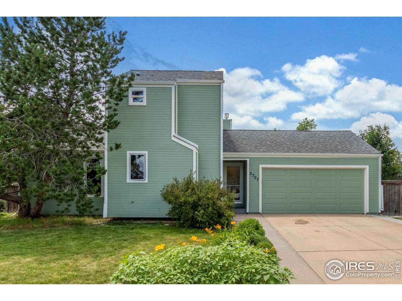 2707 Stuart St - Photo 1