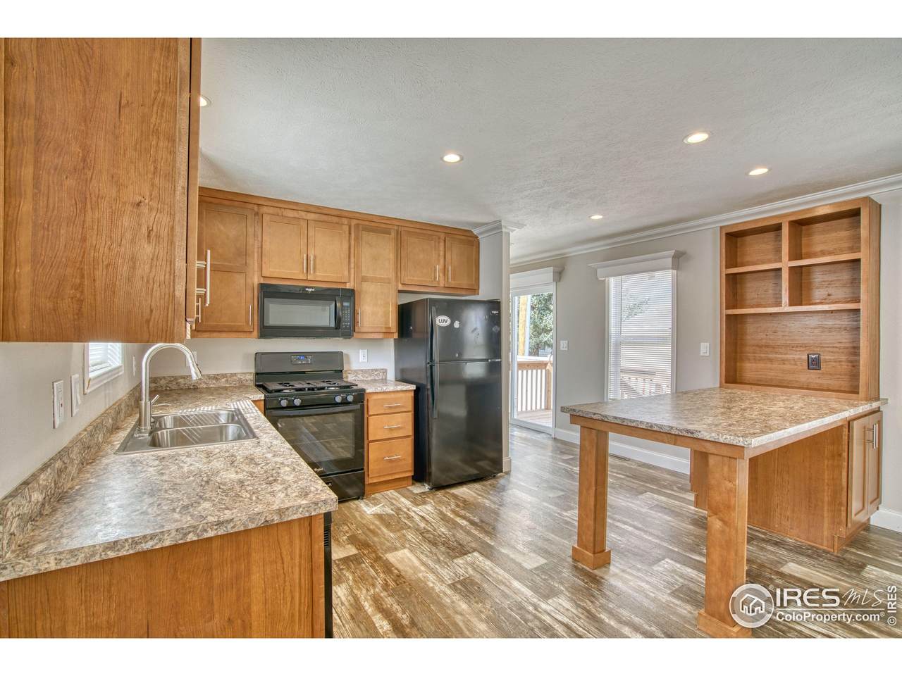 230 N 2nd St - Photo 1