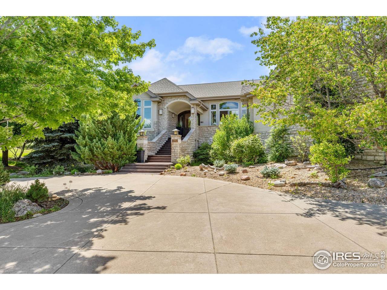 5288 Waterstone Dr - Photo 1