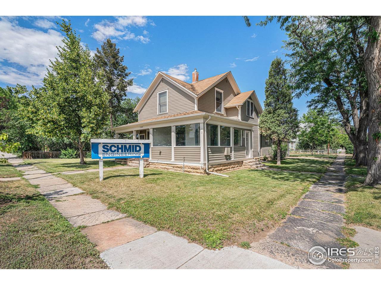 1204 Lincoln Ave - Photo 1