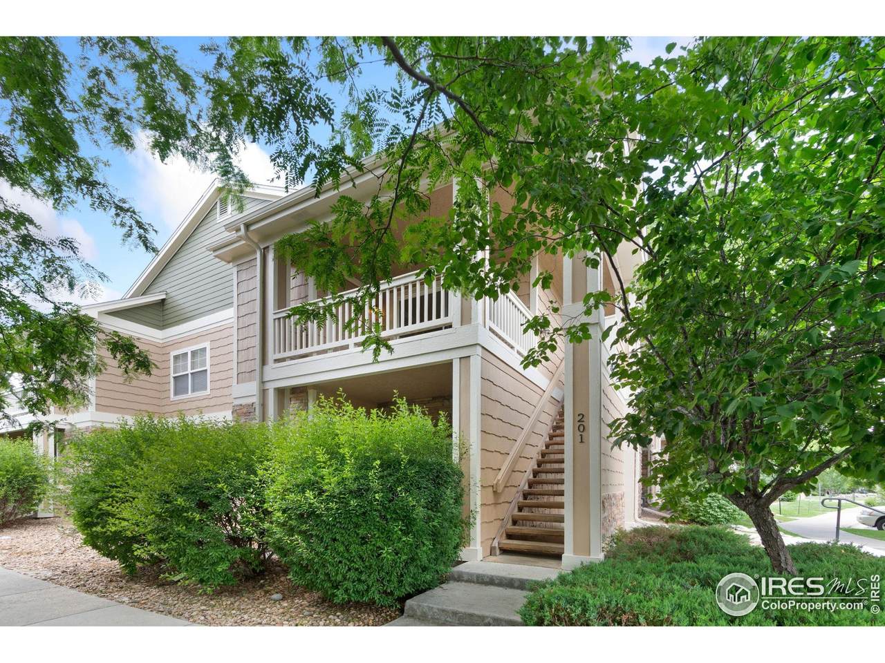3350 Boulder Cir - Photo 1