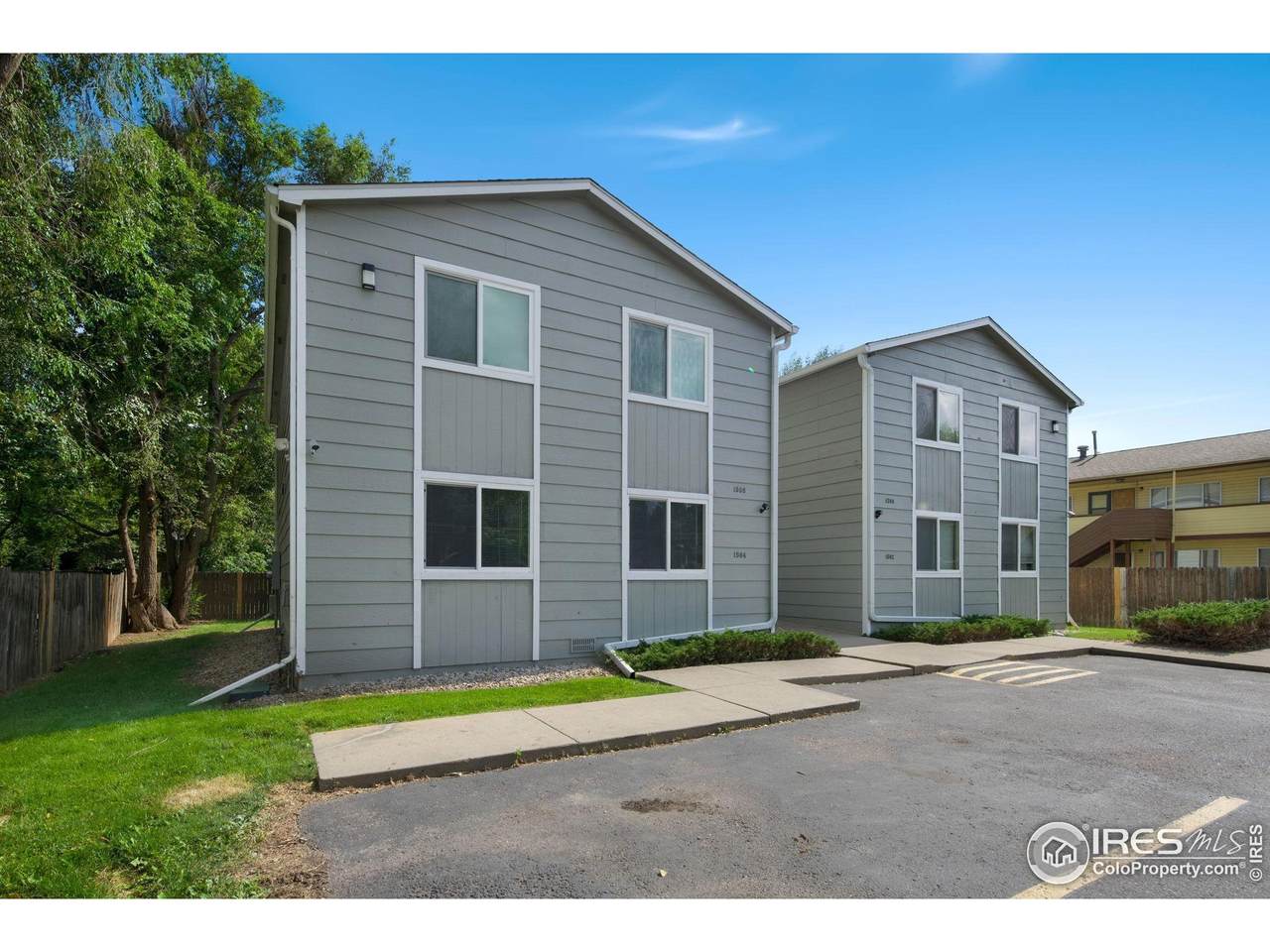 1502 5th St - Photo 1