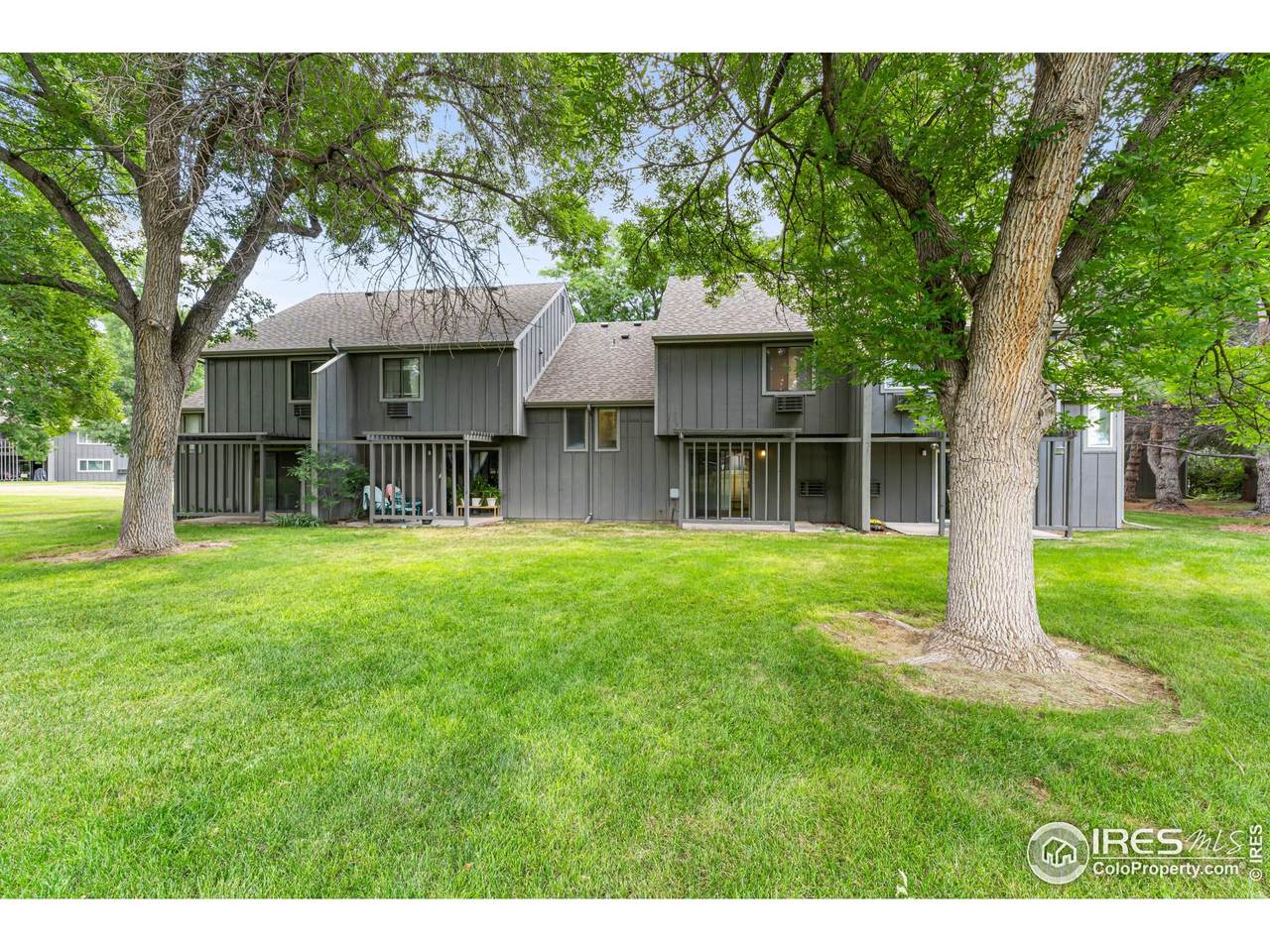 705 Drake Rd - Photo 1