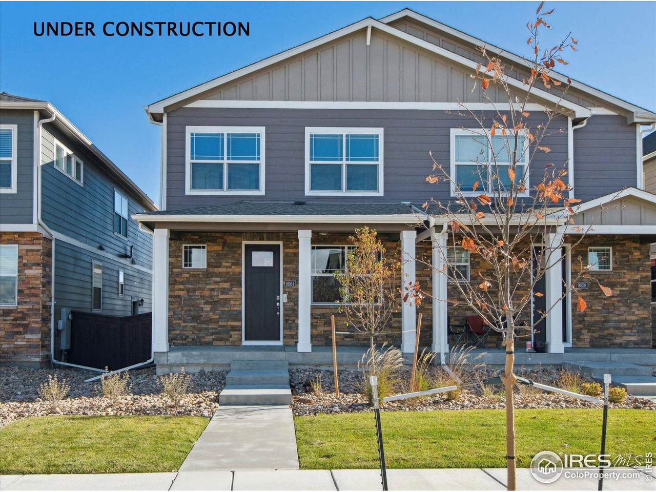 18726 99th Ave - Photo 1