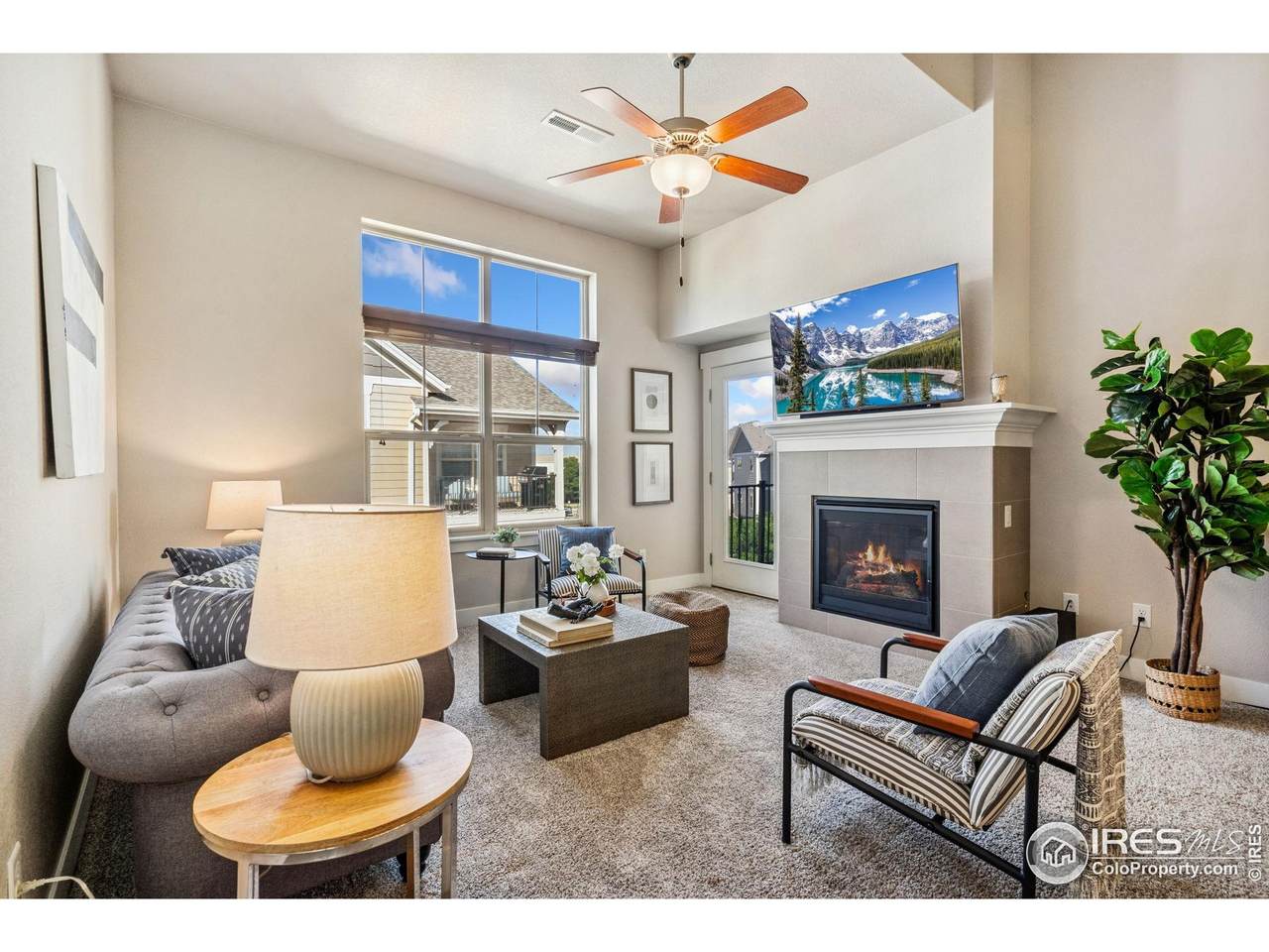 4642 Hahns Peak Dr - Photo 1