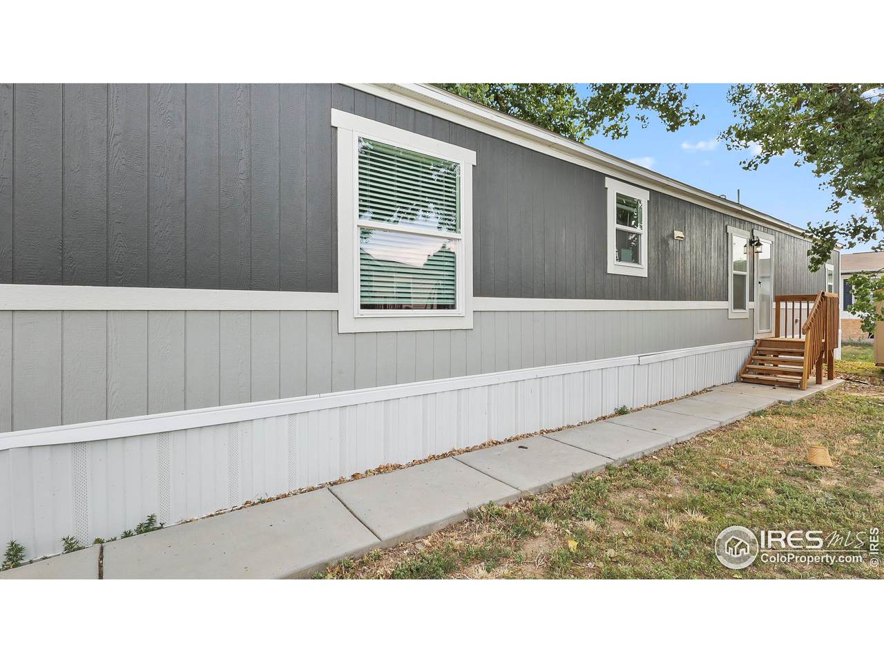 10201 Riverdale Rd - Photo 1