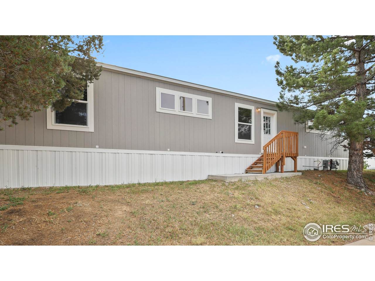 10201 Riverdale Rd - Photo 1