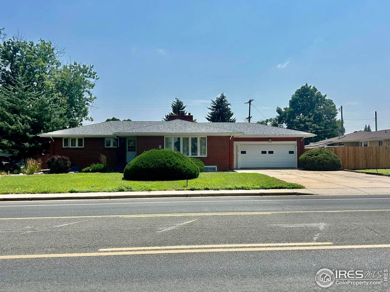 2118 13th St - Photo 1