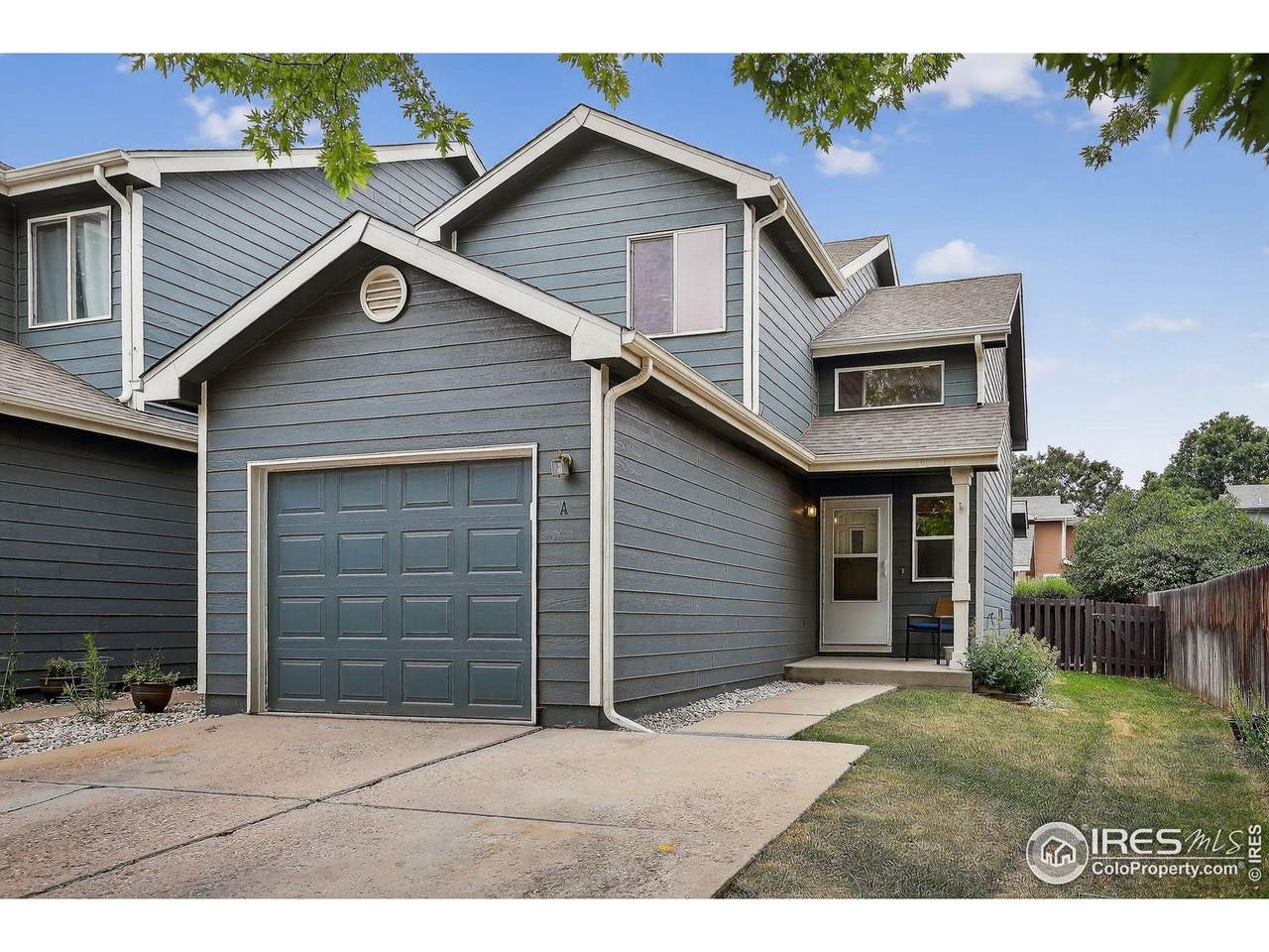 1007 Tierra Ln - Photo 1