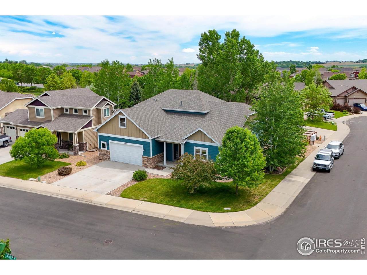 2862 Ariel Dr - Photo 1