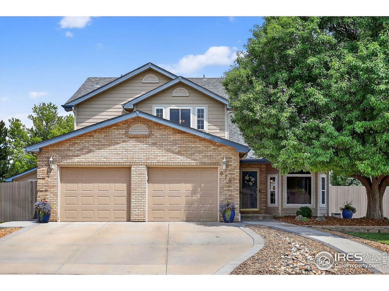 878 14th Ave - Photo 1