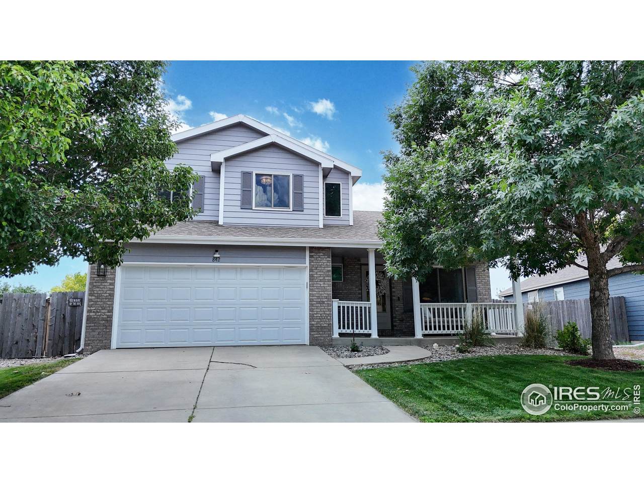 842 Carriage Dr - Photo 1