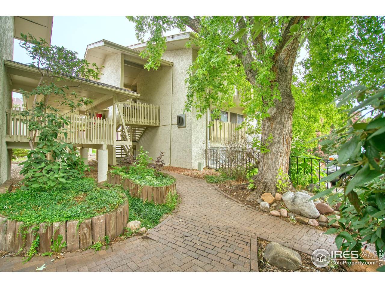 2707 Valmont Rd - Photo 1