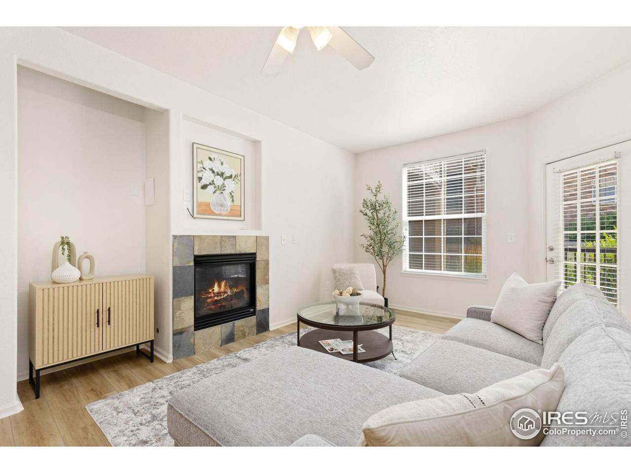 2855 Blue Sky Cir - Photo 1