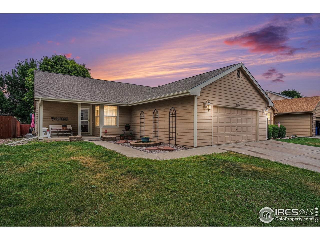 2608 Paddington Rd - Photo 1