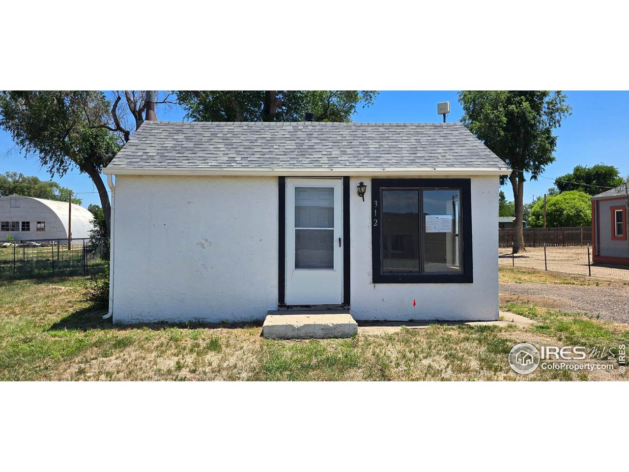 312 Main St - Photo 1