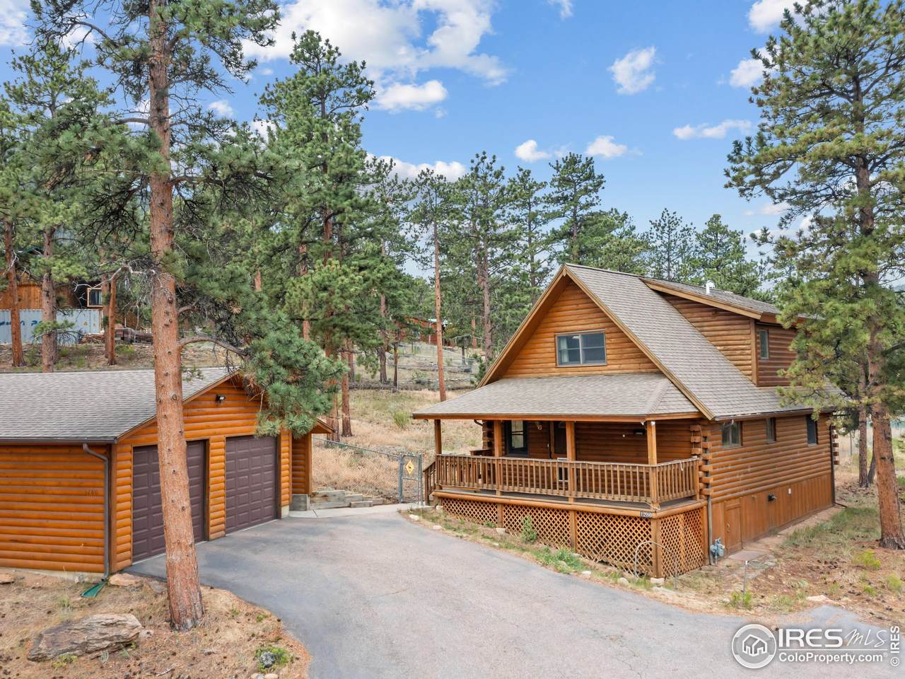 1280 Broadview Rd - Photo 1