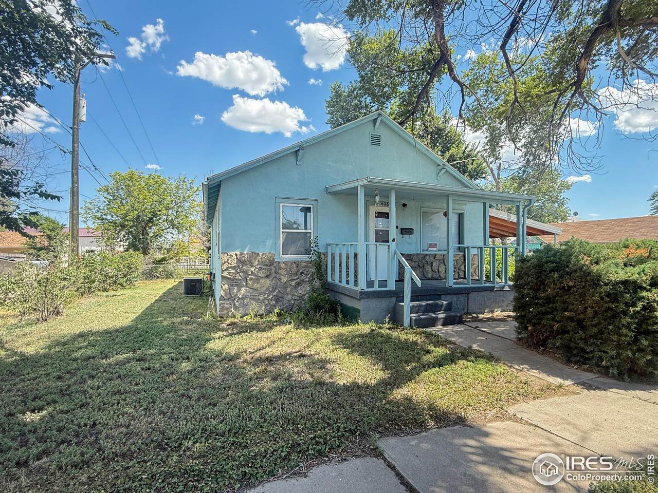 408 6th St - Photo 1