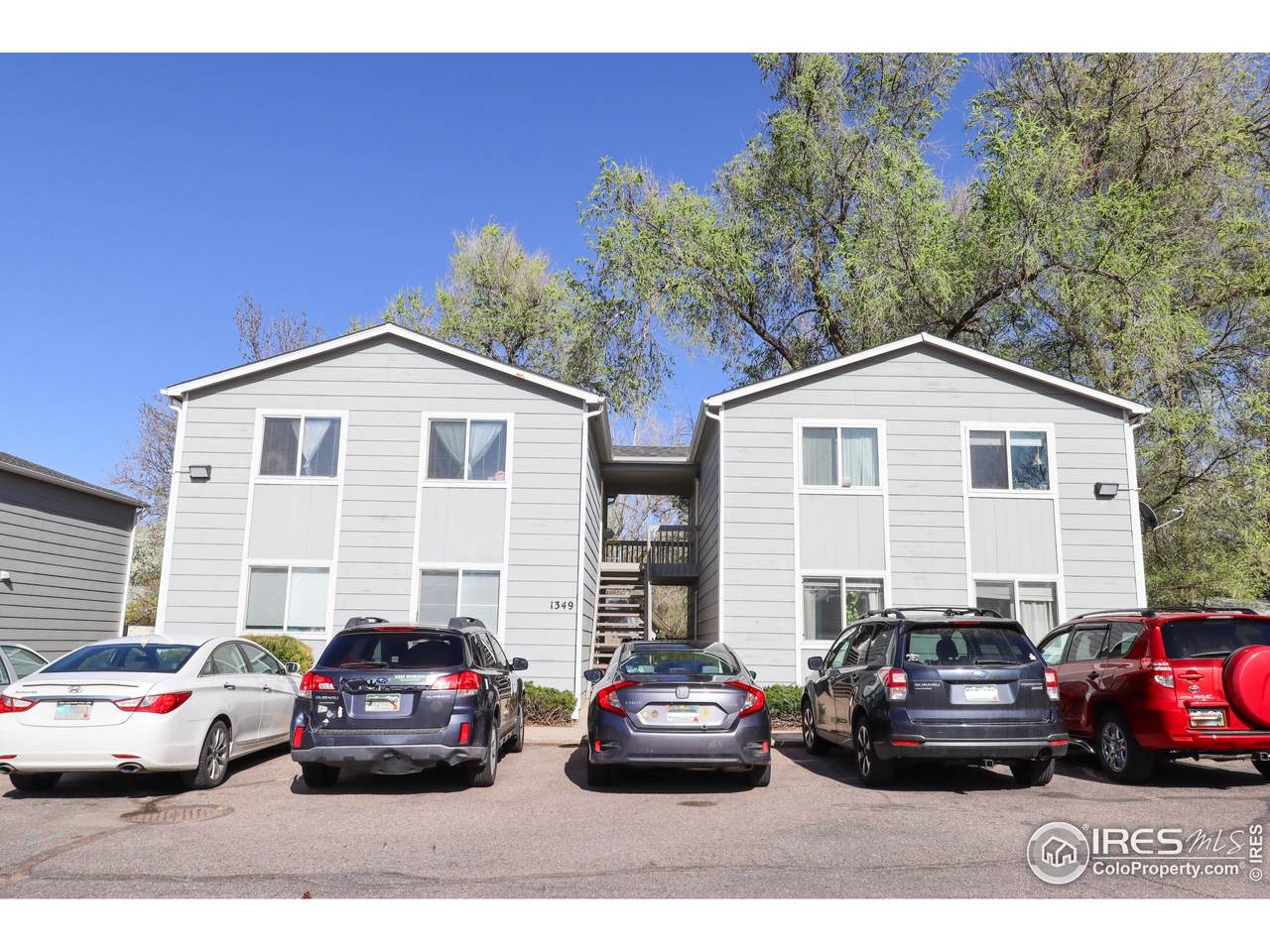 1349 Cherry St - Photo 1