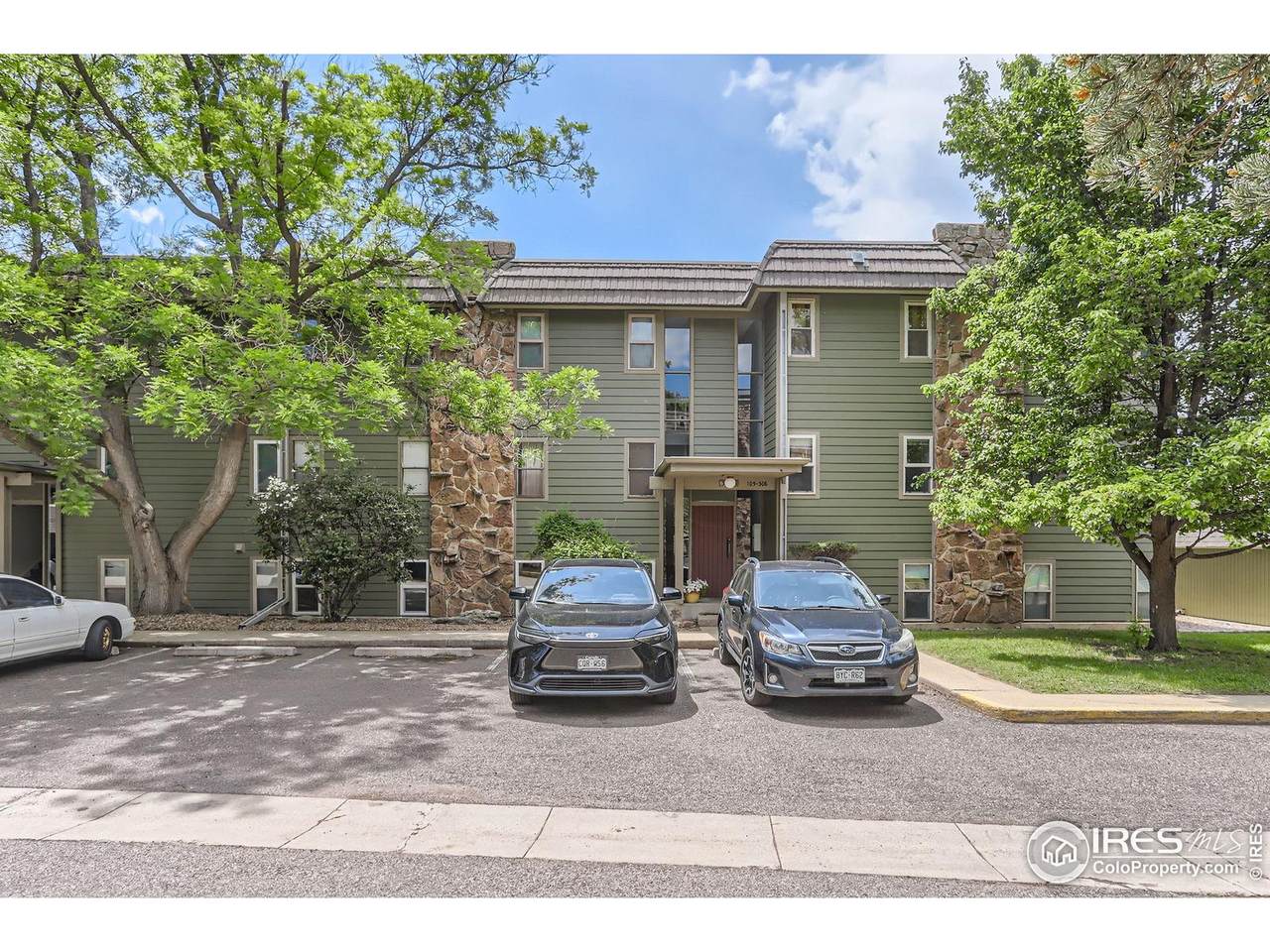 3345 Chisholm Trl - Photo 1
