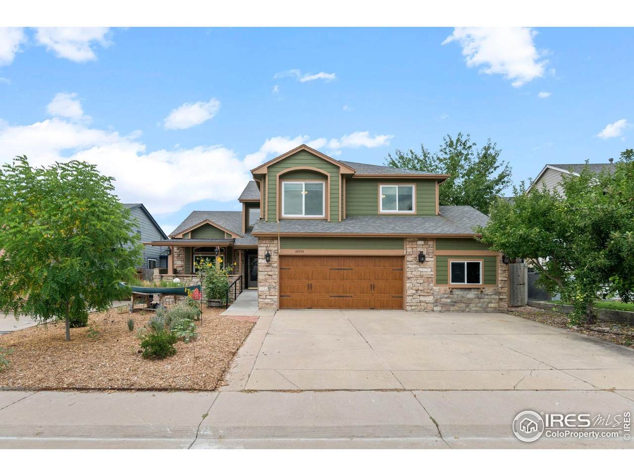 10954 100th Dr - Photo 1