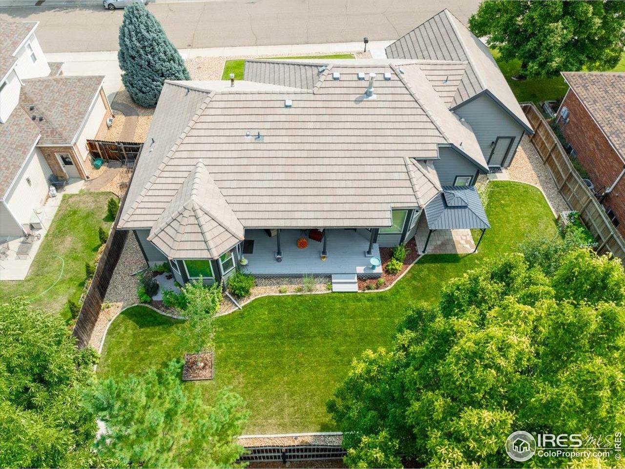 1735 Crestone Dr - Photo 1
