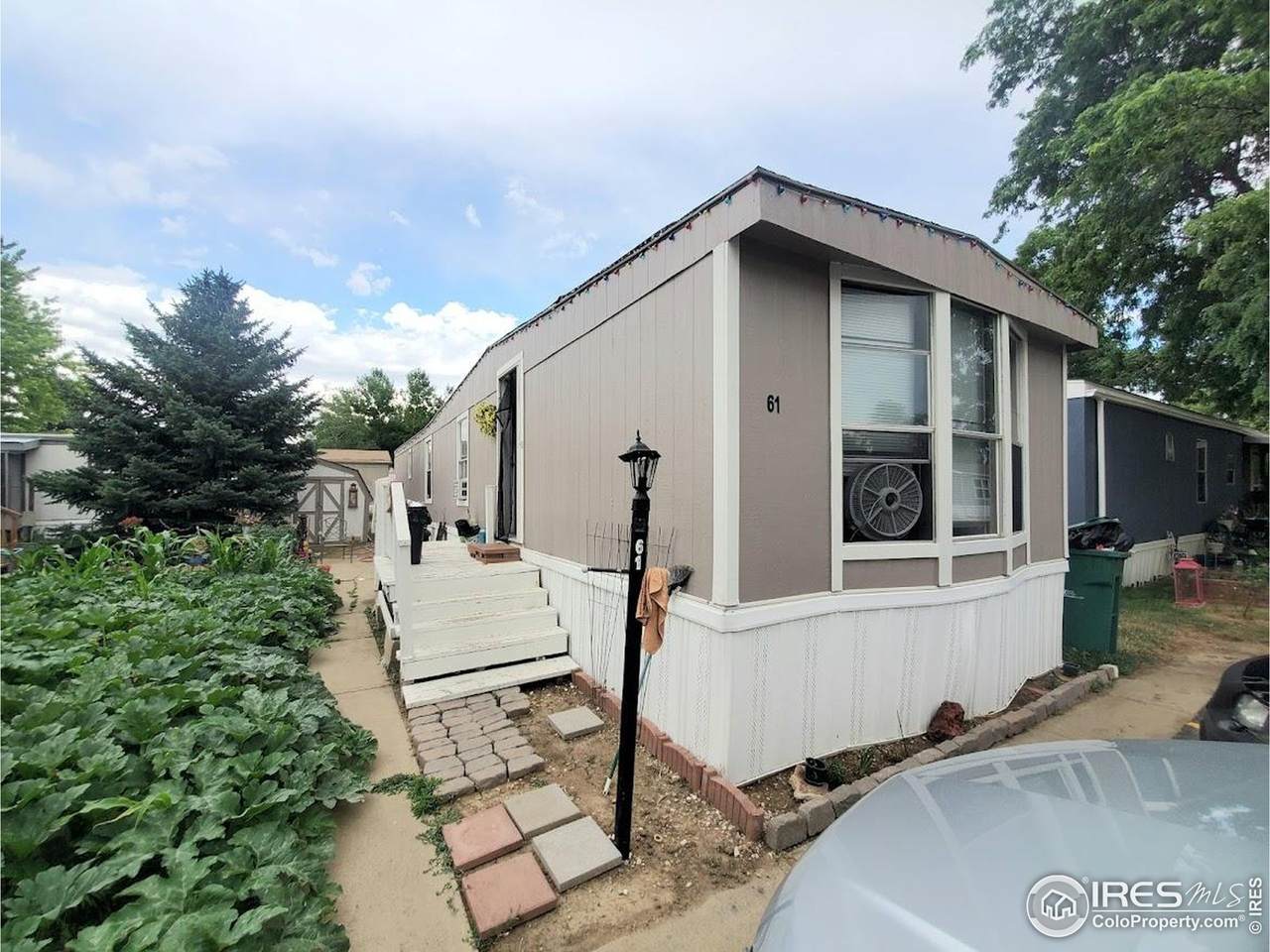 221 57th St - Photo 1