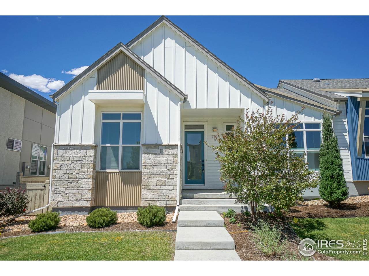 751 Grange Ct - Photo 1