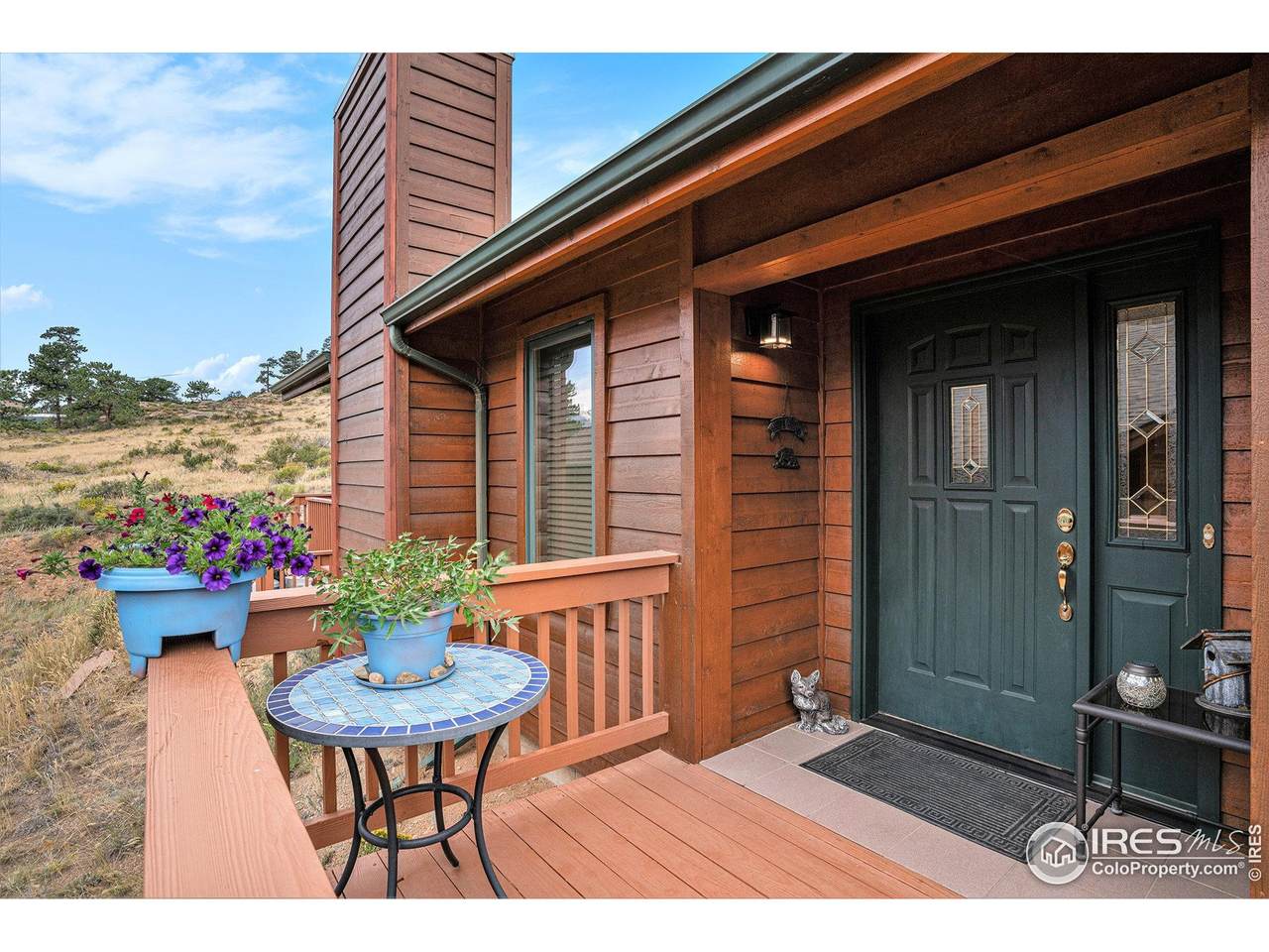 677 Cedar Ridge Cir - Photo 1