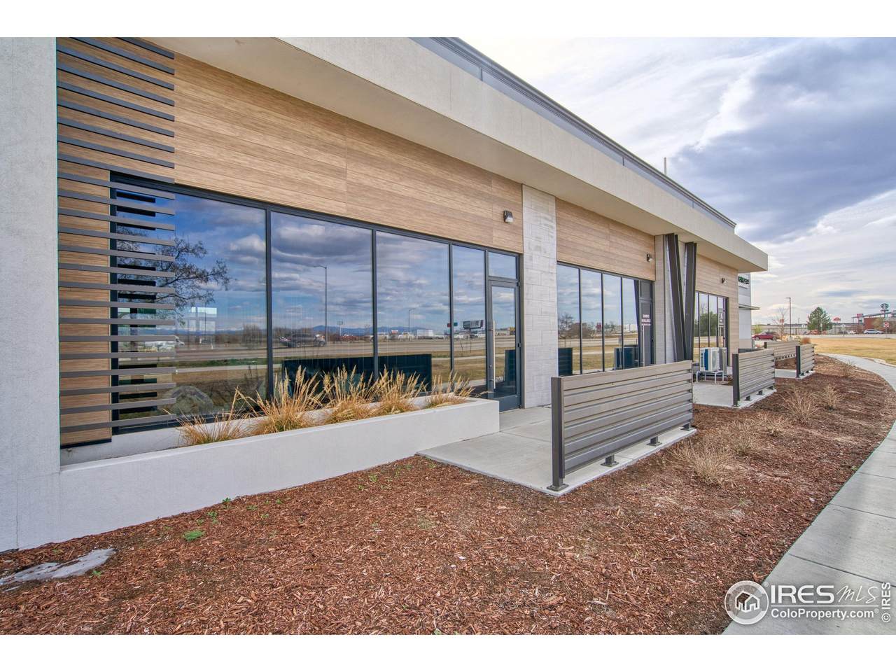 11411 Business Park Cir - Photo 1