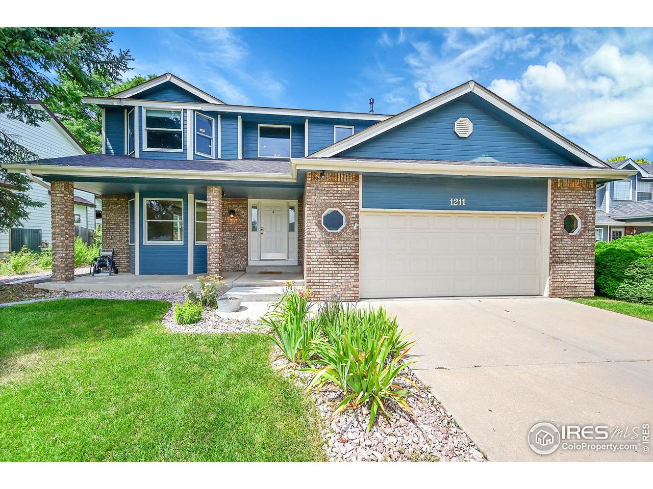 1211 51st Ave - Photo 1