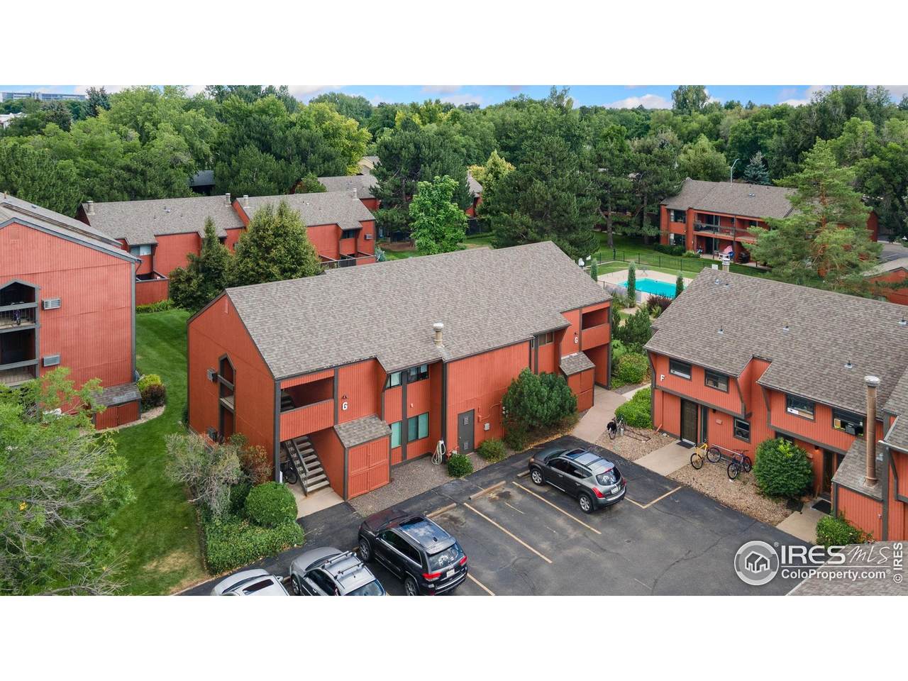 1625 Elizabeth St - Photo 1