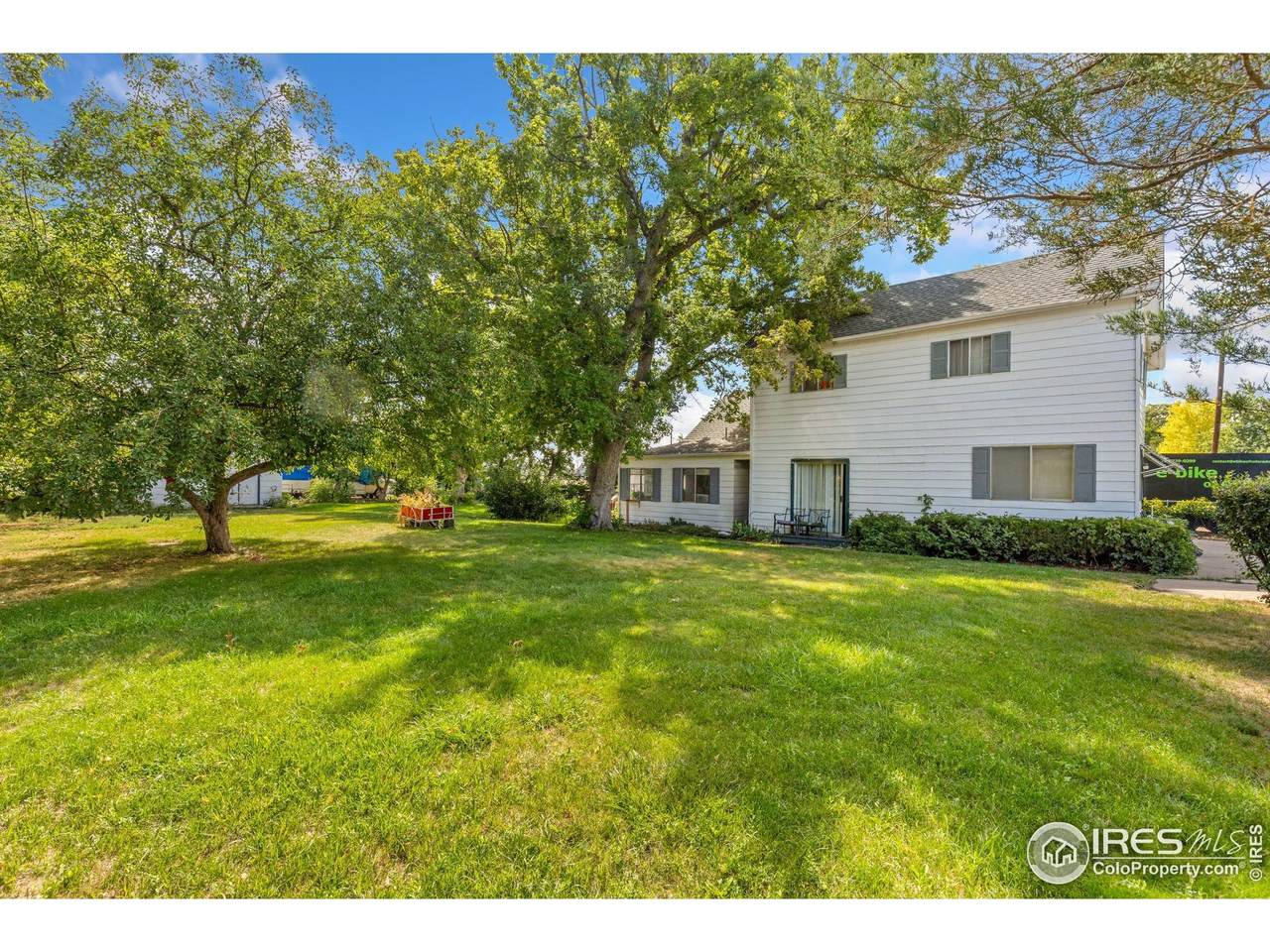 600 Front St - Photo 1