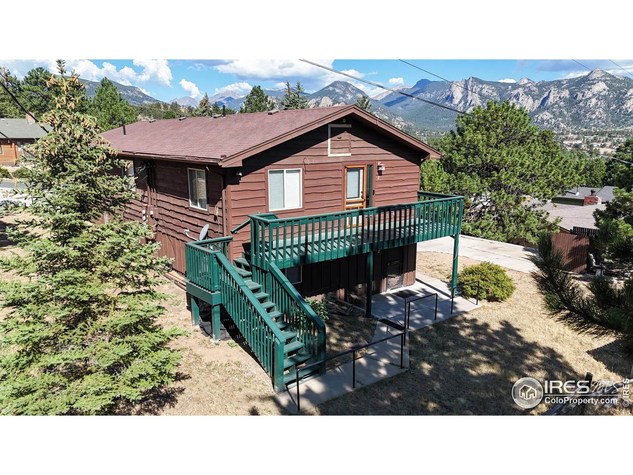 540 Birch Ave - Photo 1