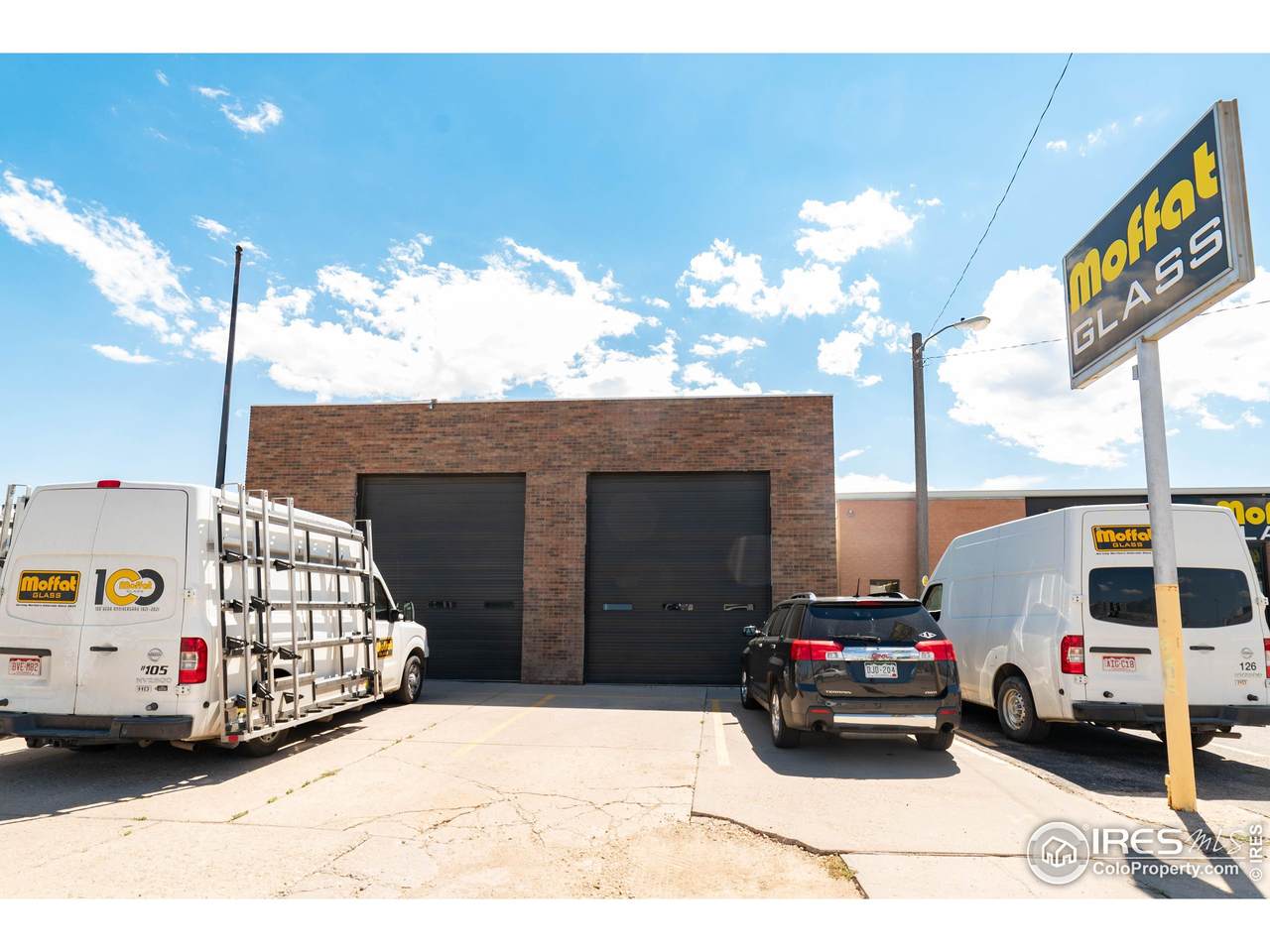 710 12th St - Photo 1