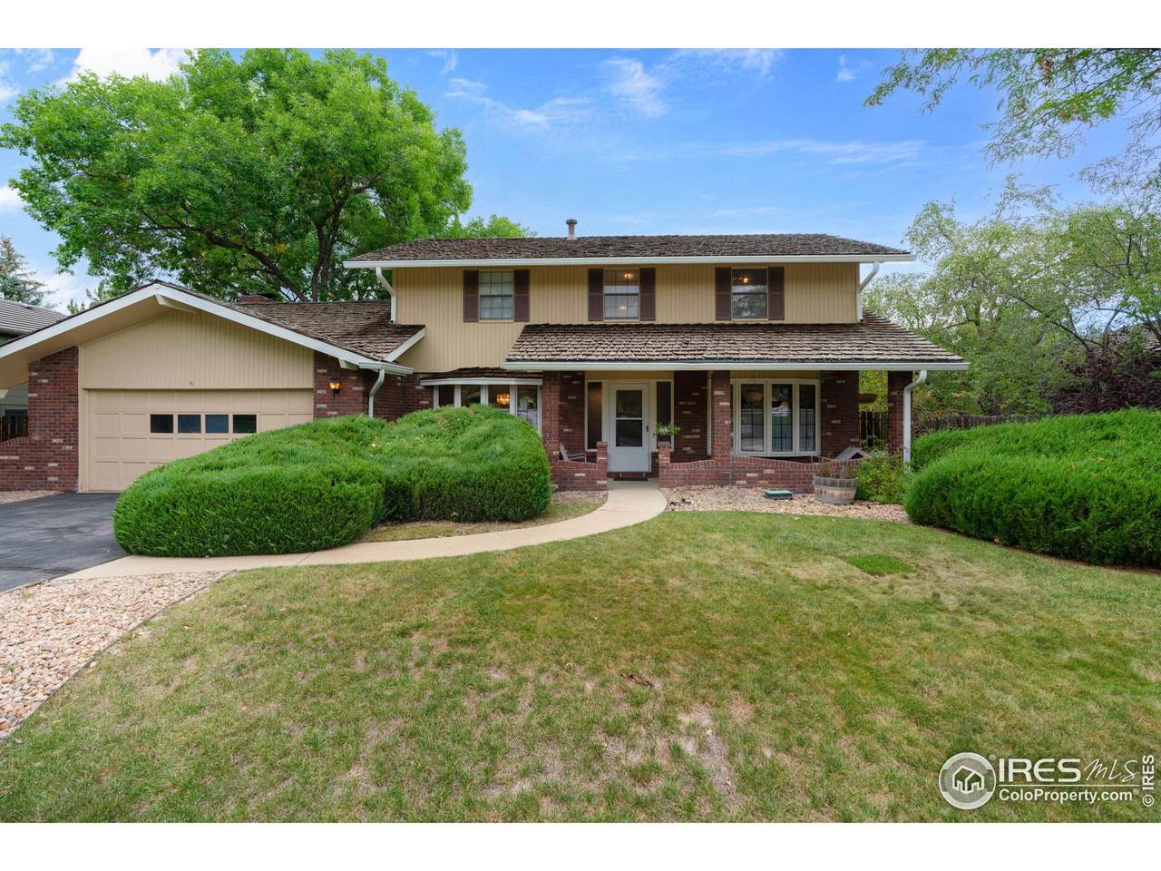 6809 Harvest Rd - Photo 1